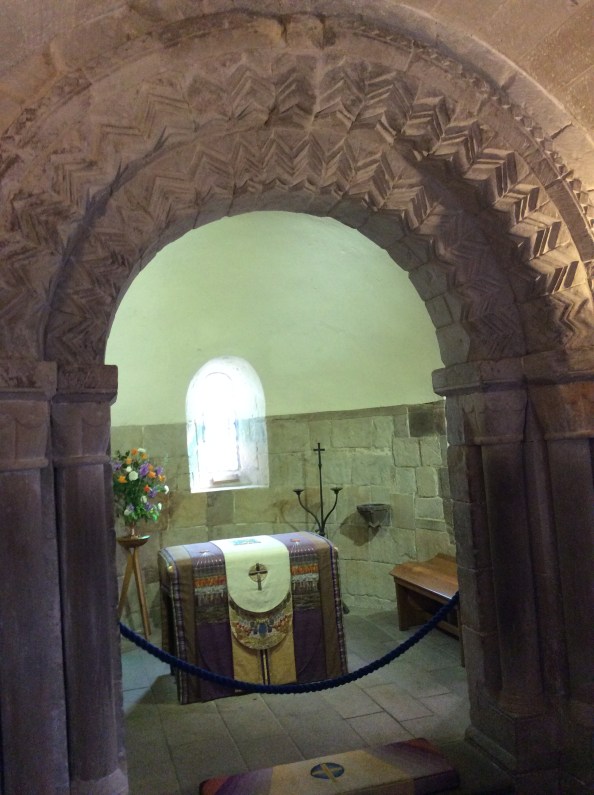 Decorated medieval arch in St Margaret's Chapel, Edinburgh Castle, 2014 Amy Cools.JPG