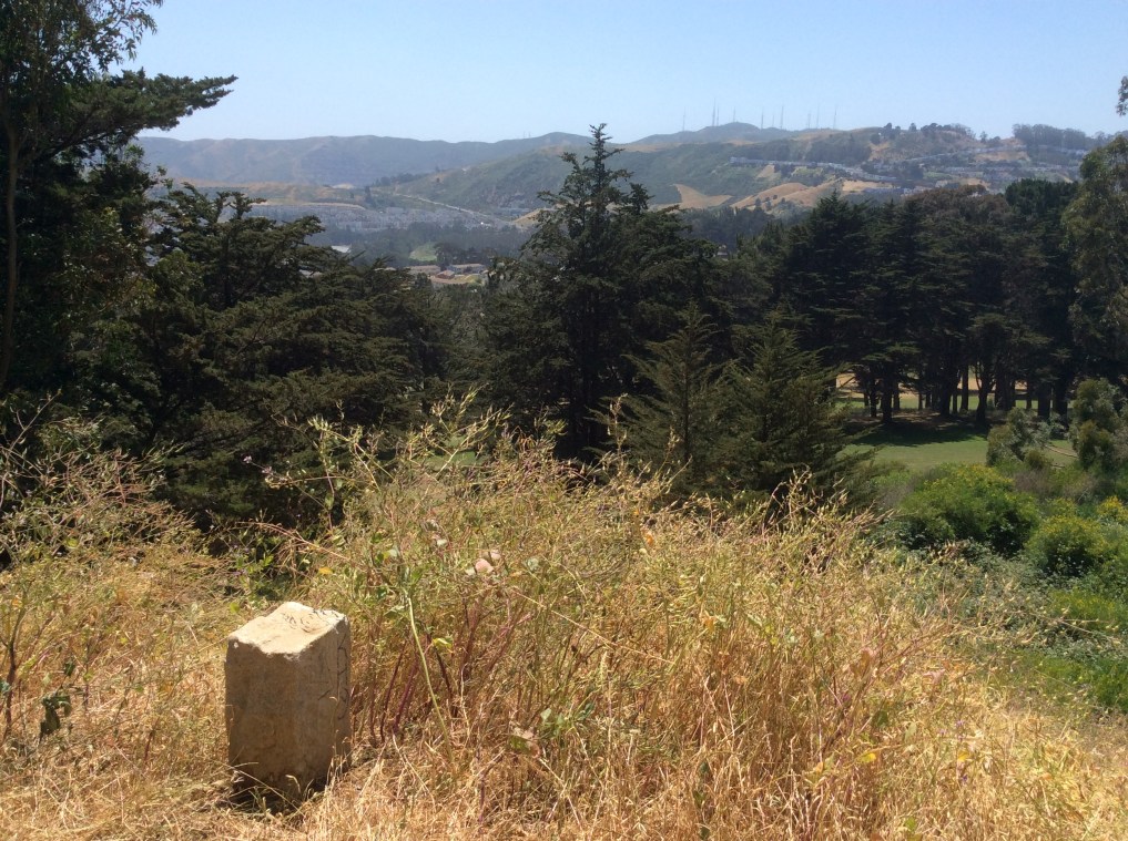 A particularly pretty view from Philosopher's Way. Note one of the arrowed stone markers