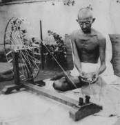 mahatma-gandhi-spinning-yarn-in-the-late-1920s-cropped-public-domain-via-wikimedia-commons
