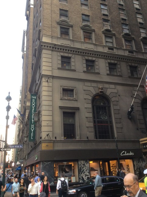roosevelt-hotel-exterior-view-manhattan-nyc-photo-by-amy-cools-2016