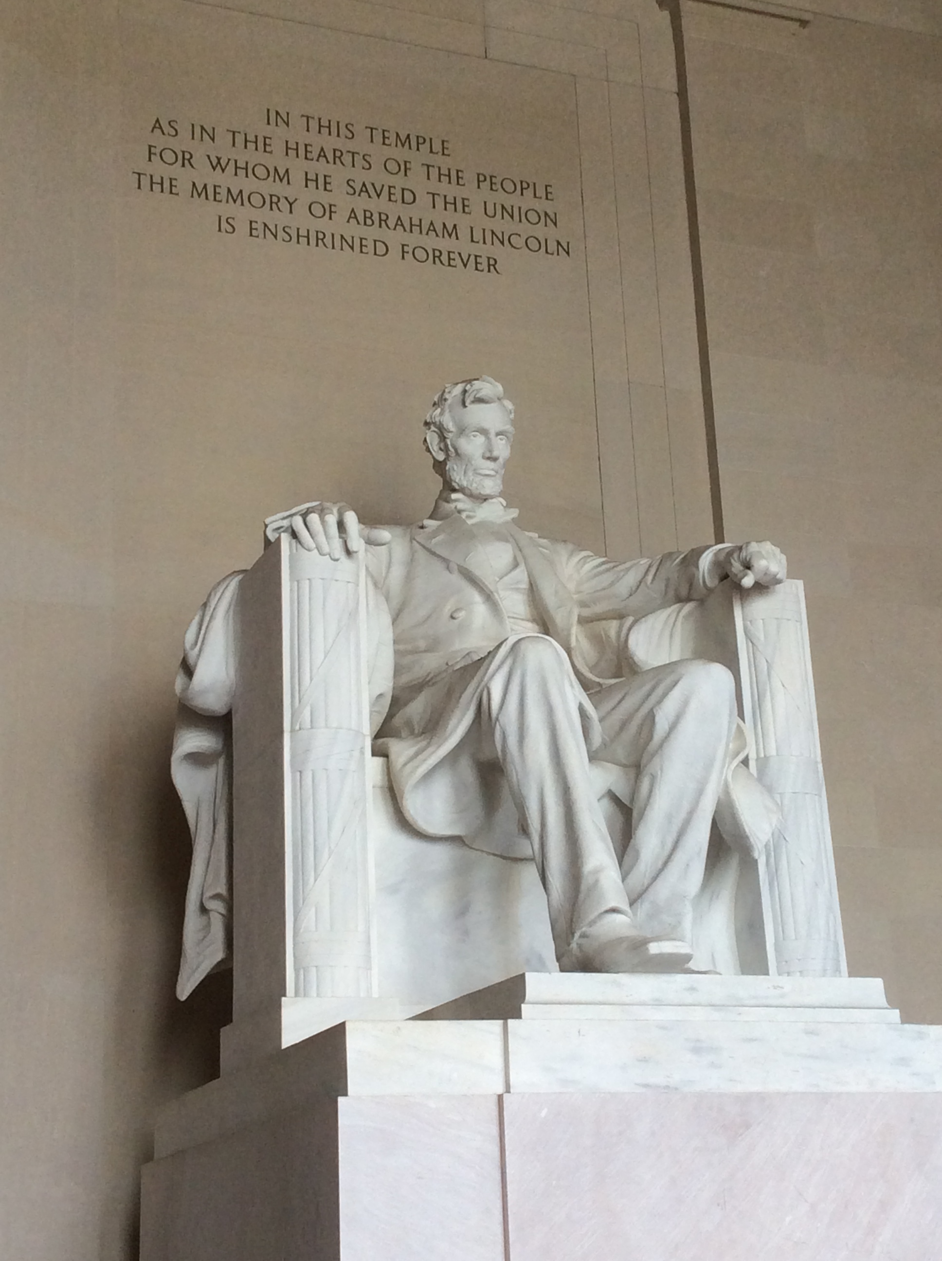 Sculpture of Abraham Lincoln in the Lincoln Memorial, Washington DC, photo 2015 by Amy Cools